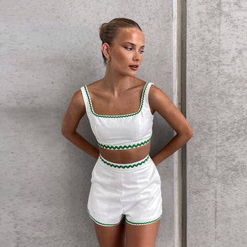 Summer hot selling contrasting color casual woven belt, cotton and linen sexy square neck suspender top and shorts, cross-border fashion casual set