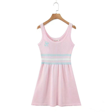 2022 early autumn European and American style ZAU fashion outfit pink gentle style suspender skirt high elastic short knitted dress